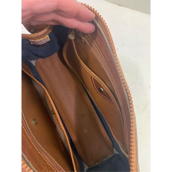 Dooney & Bourke VTG Shoulder Bag - Picture 8 of 12